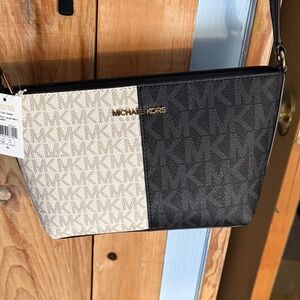 Michael Kors Two-Tone Black and Cream Shoulder Bag